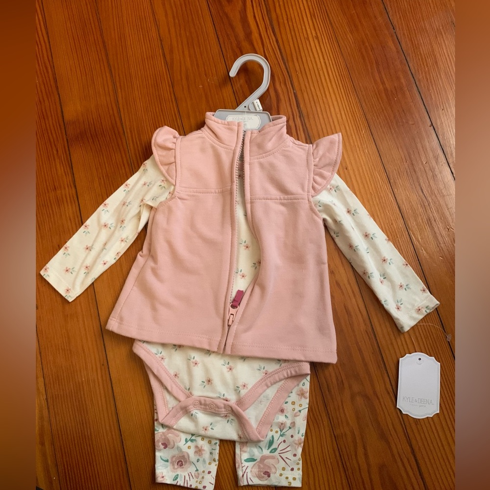 NWT 3 piece baby girl outfit
